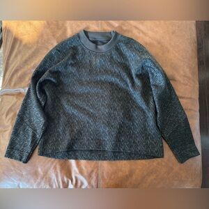Lululemon Limited Edition Perfectly Oversized Jacquard Crew size 12